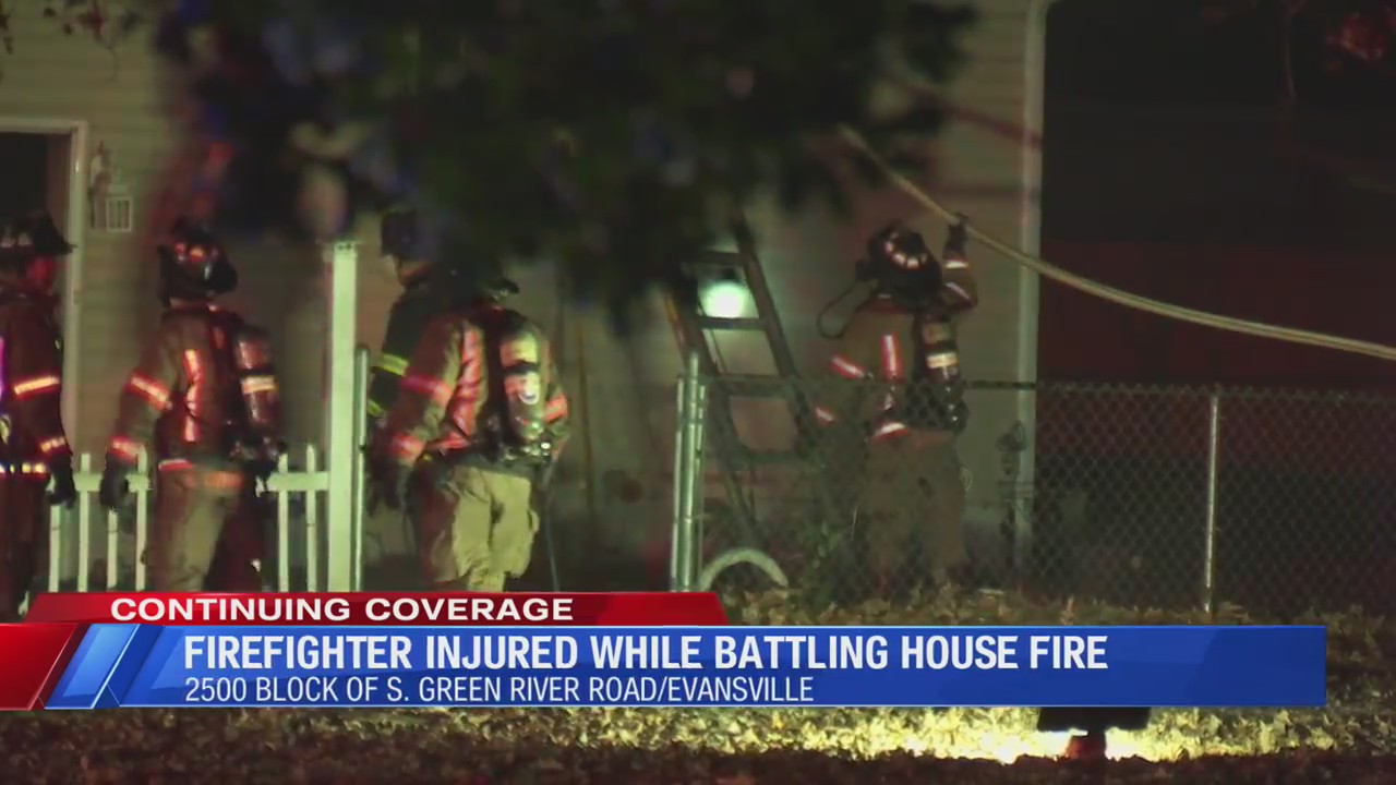 Firefighter injured while battling house fire