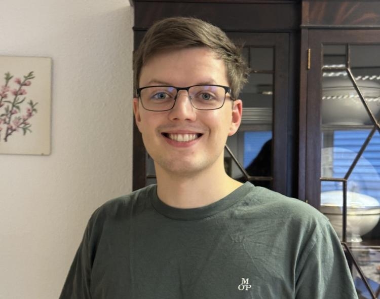 Cette société tire dix salariés au sort et leur offre des congés payés ...