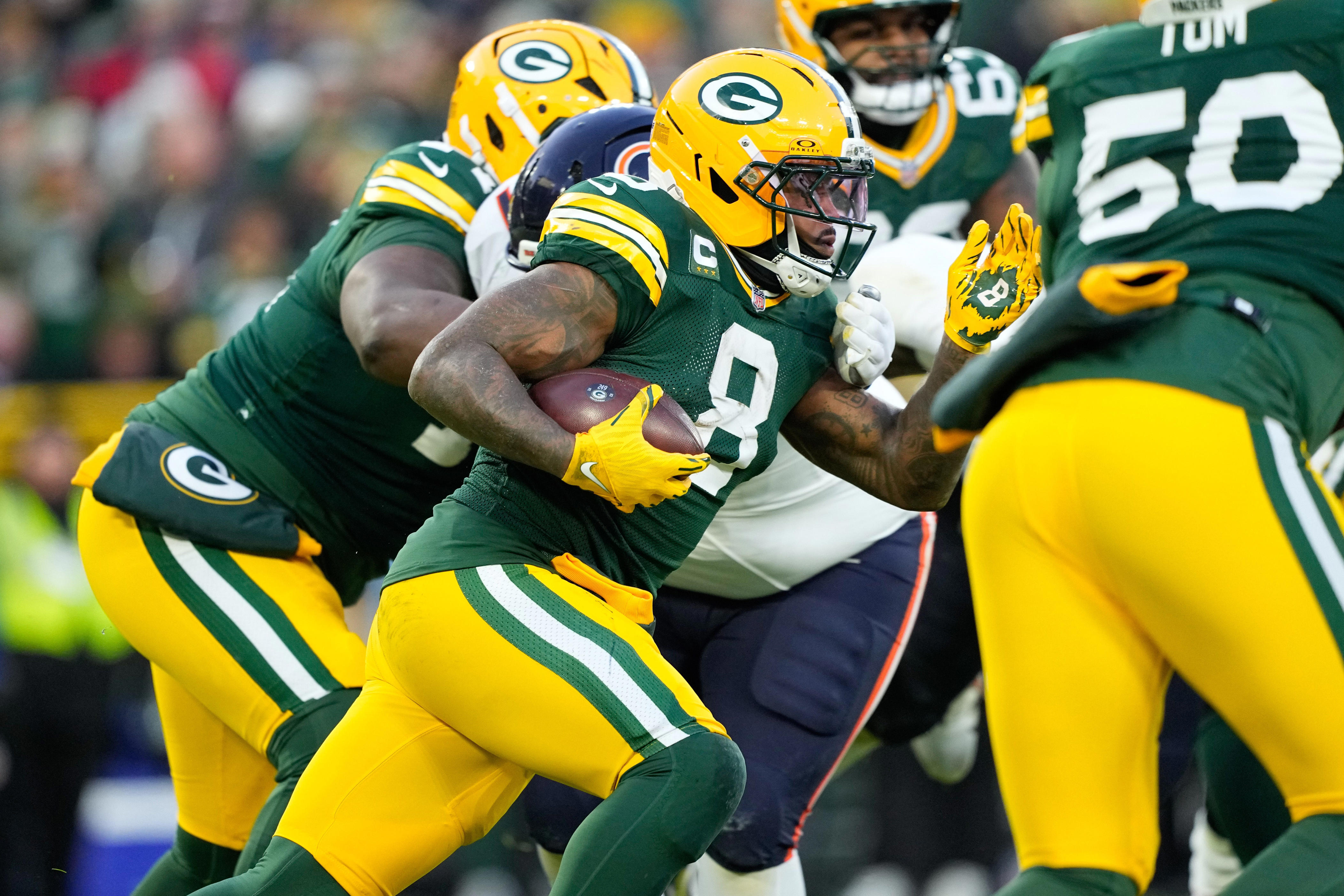 Good news, bad news from Packers final injury report of Week 15<br>