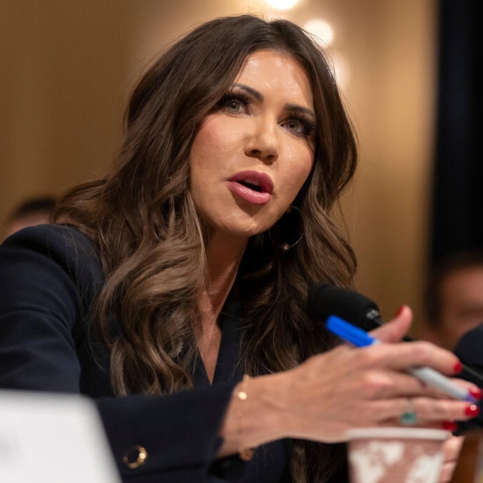 Noem says Brown suspect got US visa through diversity lottery, pauses program<br>