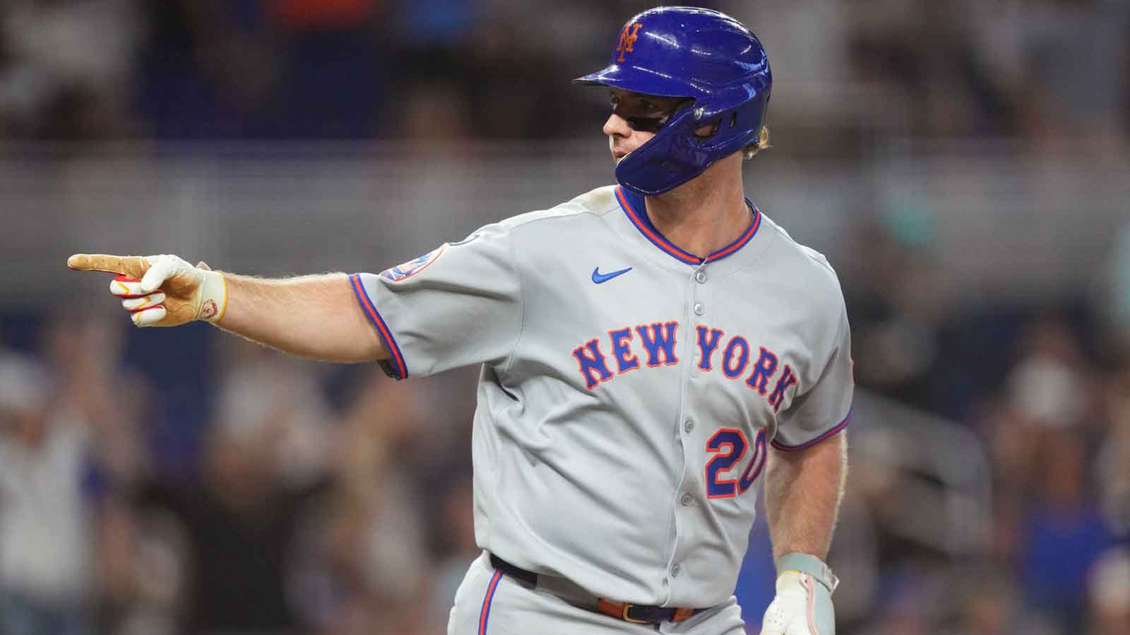 Mets fans clown front office in social media comments after spring ...