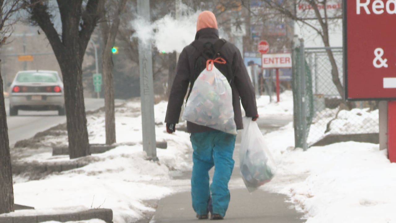Warming centres open for Calgary's first cold snap