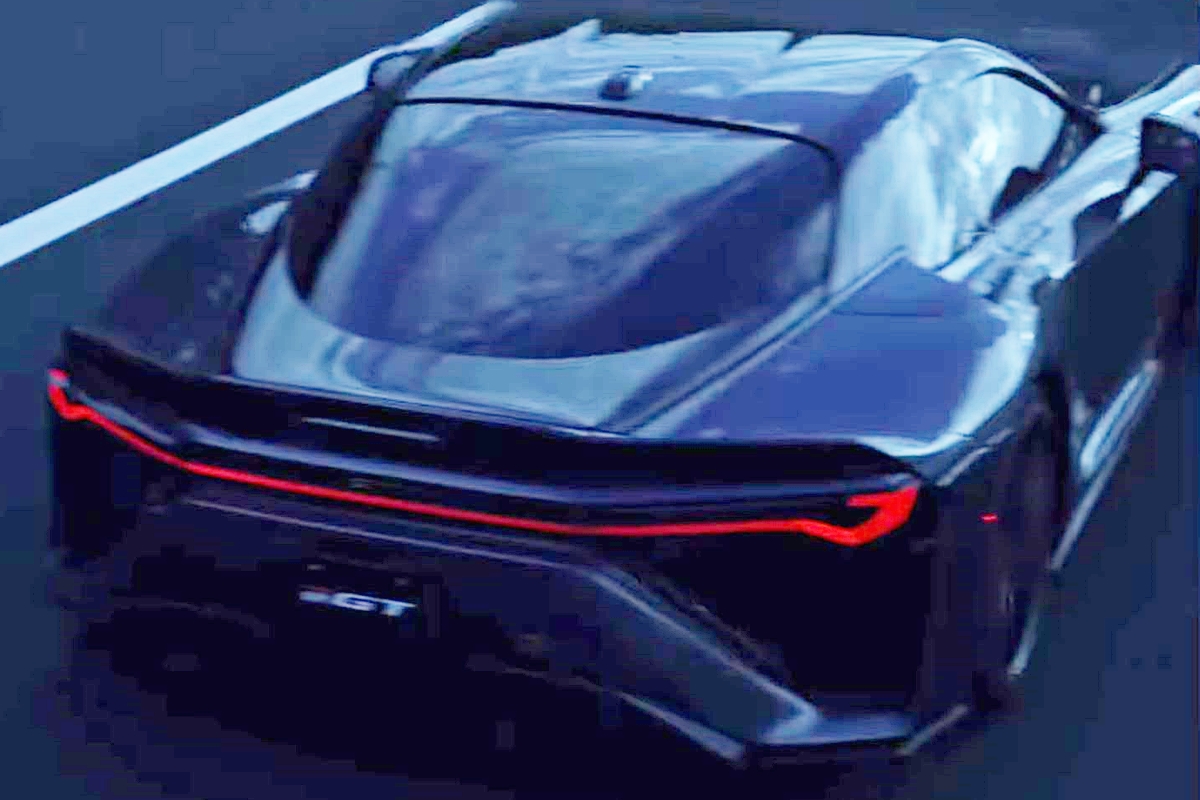 謎の3台シルエット出現!トヨタが隠していた真の後継機はどれだ