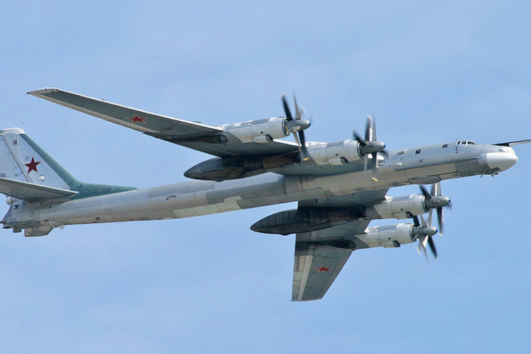 Asia Timur Memanas, Korsel dan Jepang Tampilkan Jet Tempur dalam Patroli Gabungan Rusia-China