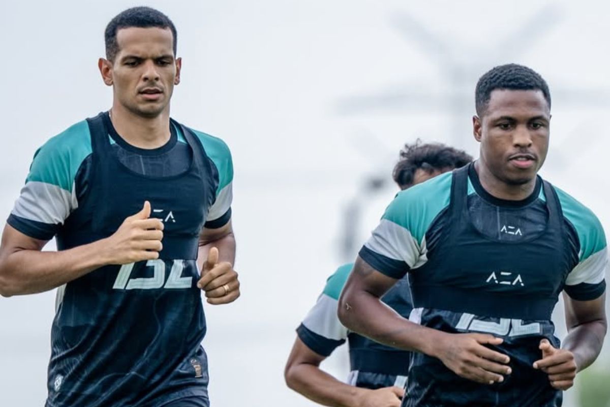 Tanpa Pelatih dan Manajer, Persebaya Surabaya Hadapi Borneo FC dengan Jalan Terjal