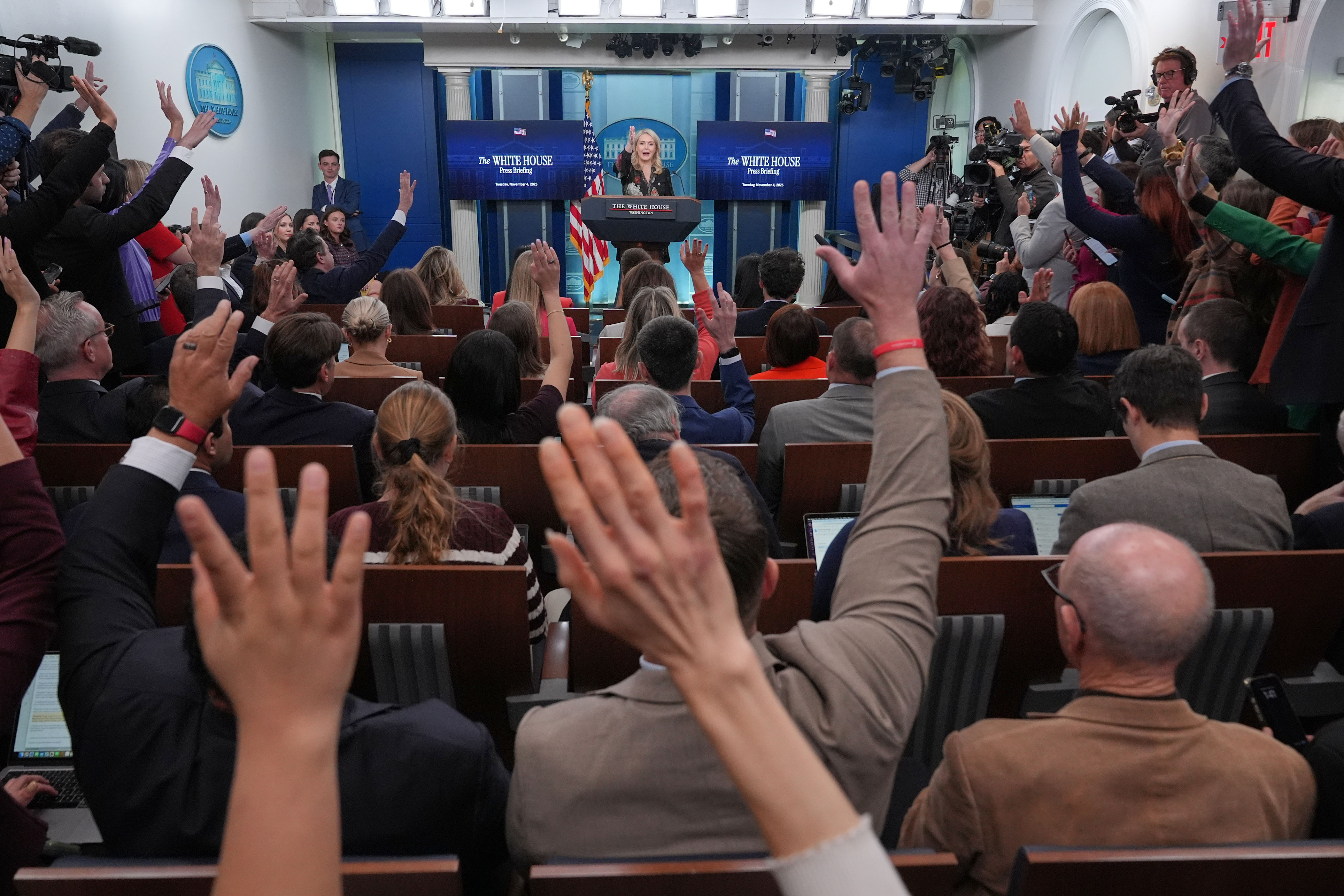 White House raises concerns about Trump’s 'image' in lawsuit over sign ...