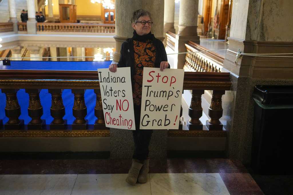 Indiana Republicans defy Trump and reject his House redistricting push ...