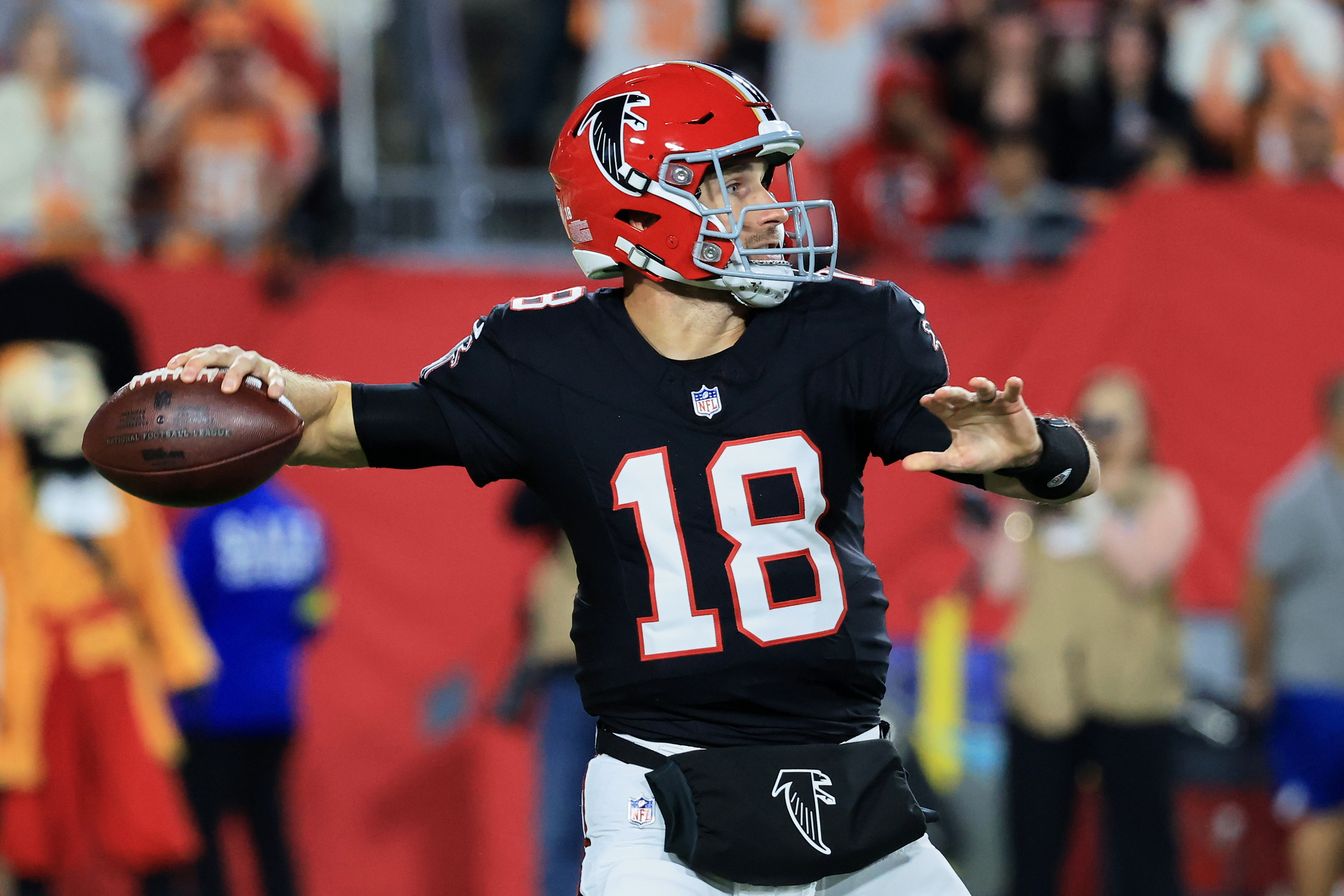 Falcons burned by questionable call on 'TNF' after Kirk Cousins got ...