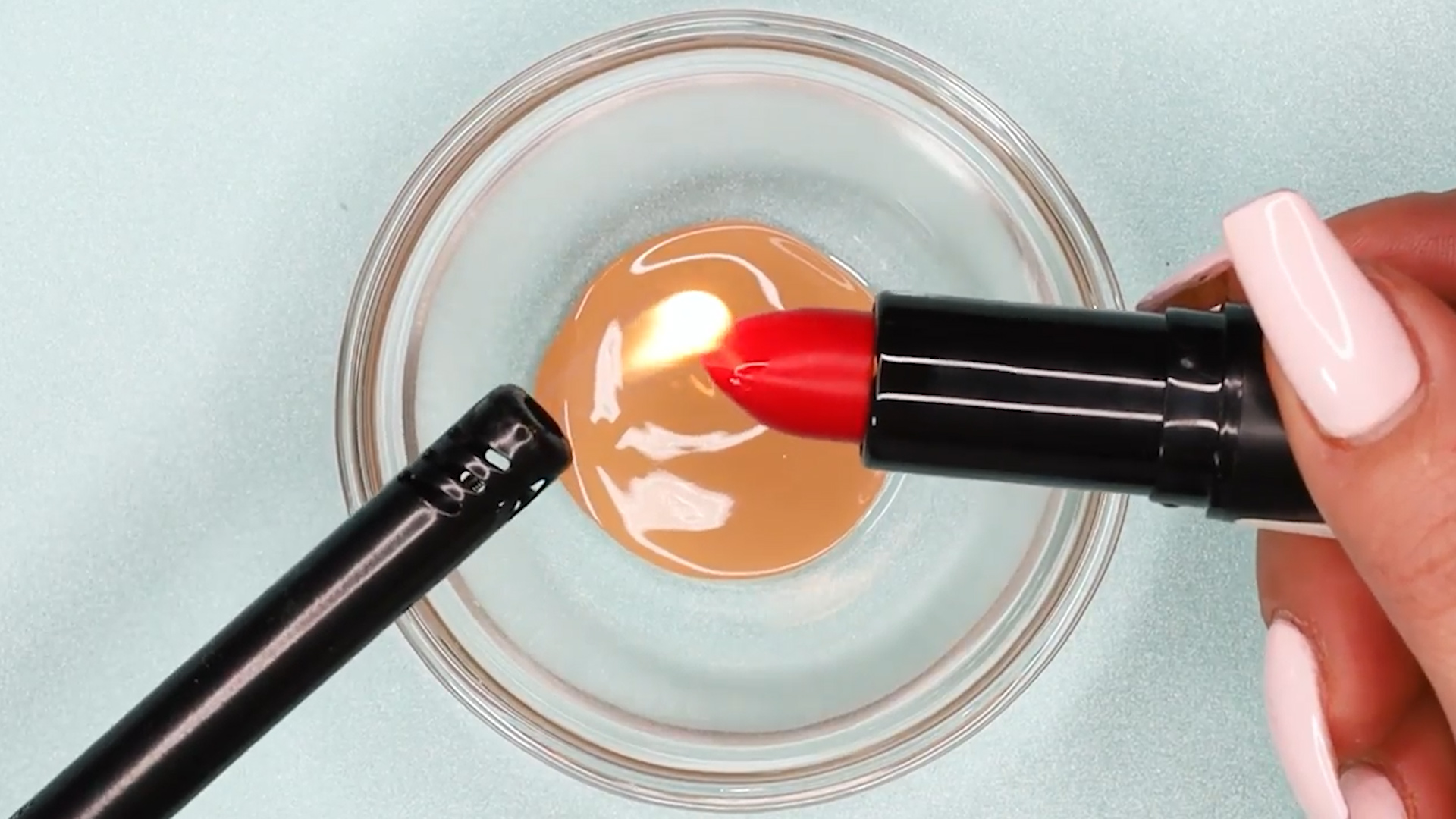 Simplify makeup routine with hacks