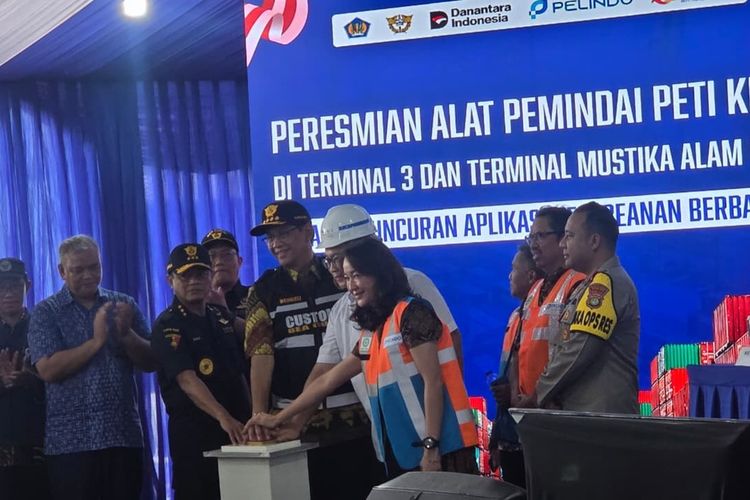 Teknologi Baru di Peti Kemas, Purbaya: Dulu Bea Cukai Khawatir, Kini Penyelundup yang Gugup