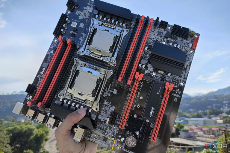 Stop wasting electricity (and money) with these 4 home lab mistakes