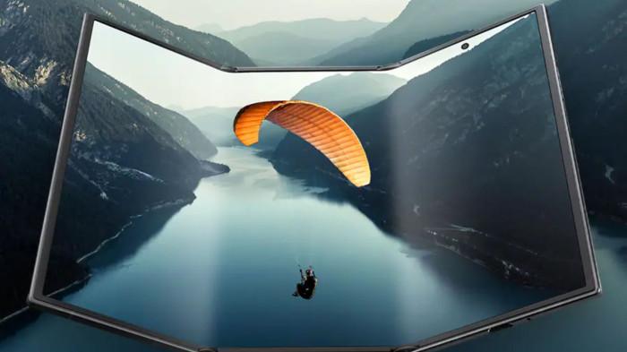 Samsung meluncurkan Galaxy Z TriFold, masa depan ponsel lipat