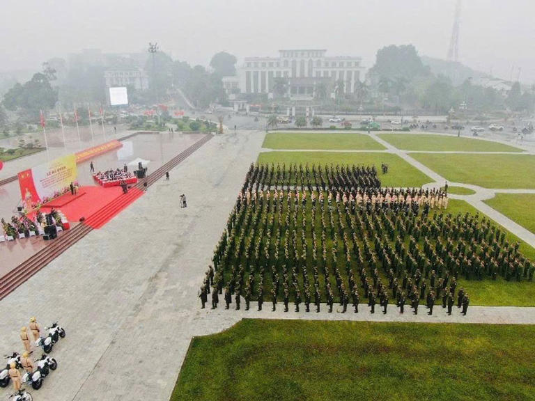 Công an Lào Cai ra quân thực hiện cao điểm tấn công trấn áp tội phạm