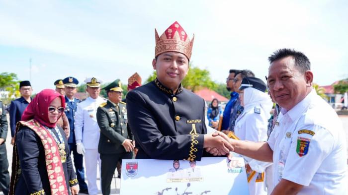 Pemkab Mesuji Beri Penghargaan Wajib Pajak Berprestasi Tahun 2025