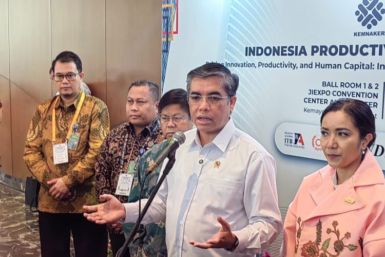 Menteri Tenaga Kerja Akui Jadi Sasaran Pertanyaan "Mana 19 Juta Lapangan Kerja?"