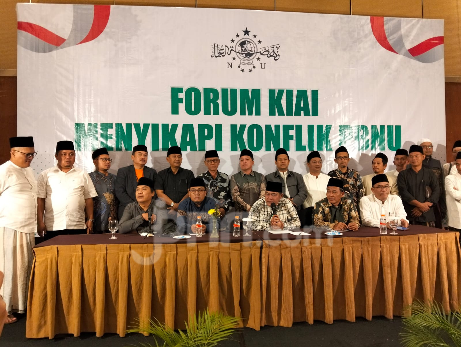 Di Tengah Perselisihan NU, Kiai Jawa Ancam Bentuk PBNU Alternatif