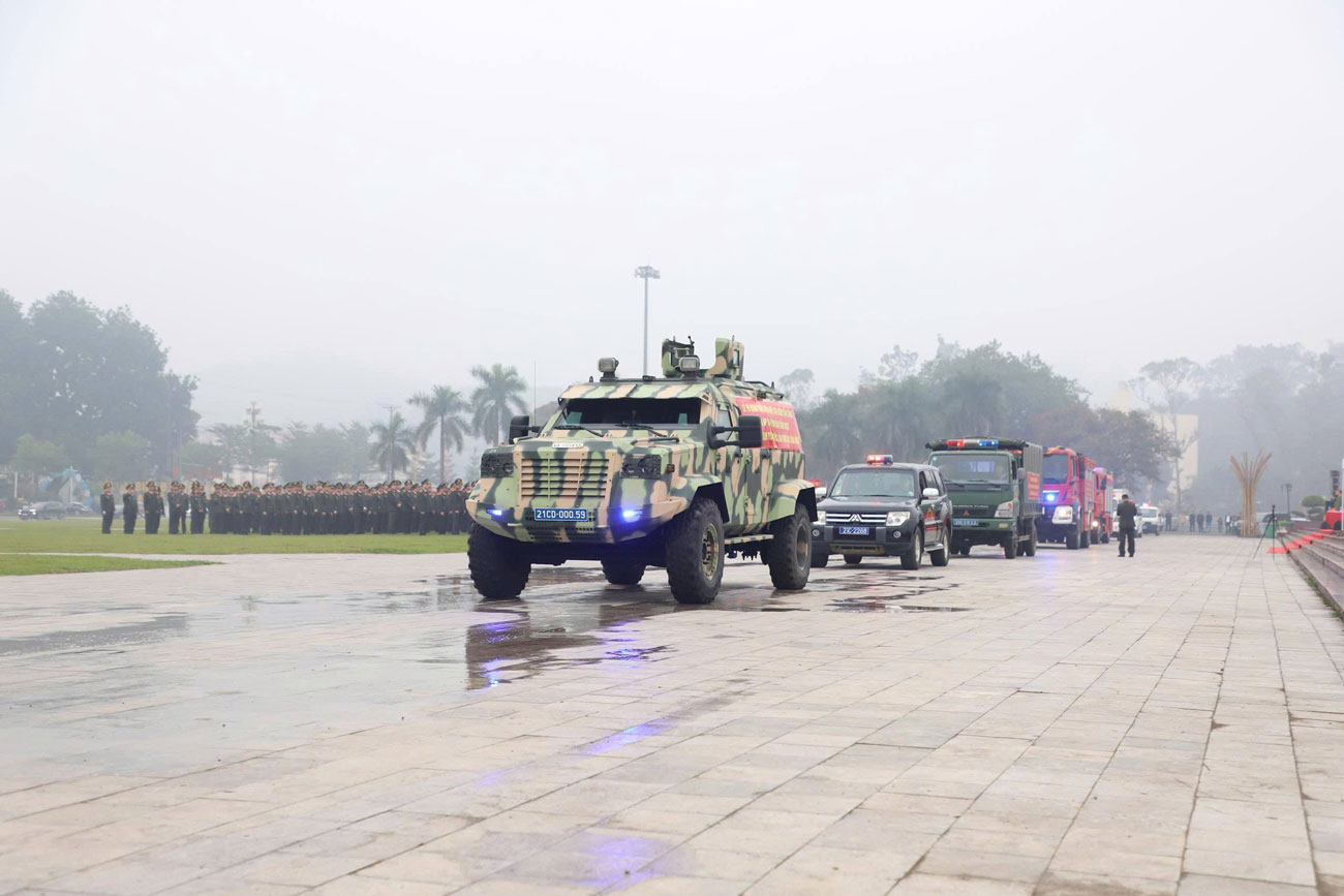 Công an Lào Cai ra quân thực hiện cao điểm tấn công trấn áp tội phạm