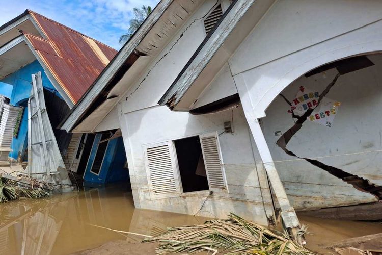 Daftar 21 Titik Pengungsian Korban Banjir Longsor Sumatera