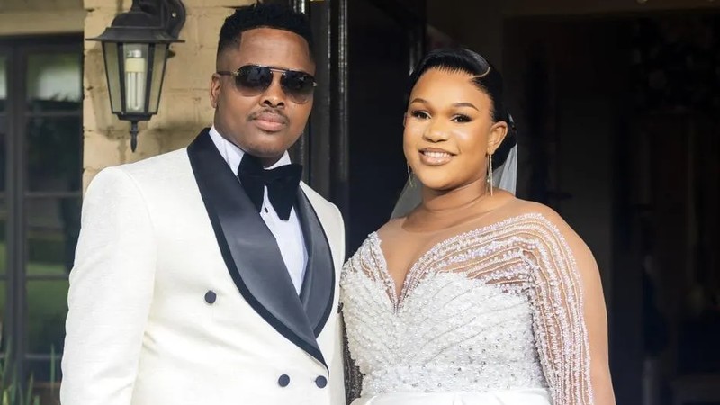 White wedding with Zulu dance: Award-winning Maskandi artist Khuzani ...