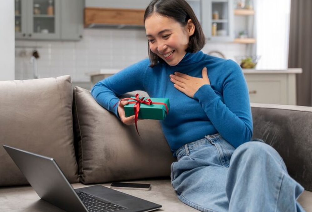 Akhir Tahun, Hadiahkan Diri Sendiri! Tips Belanja Hemat Tanpa Boros