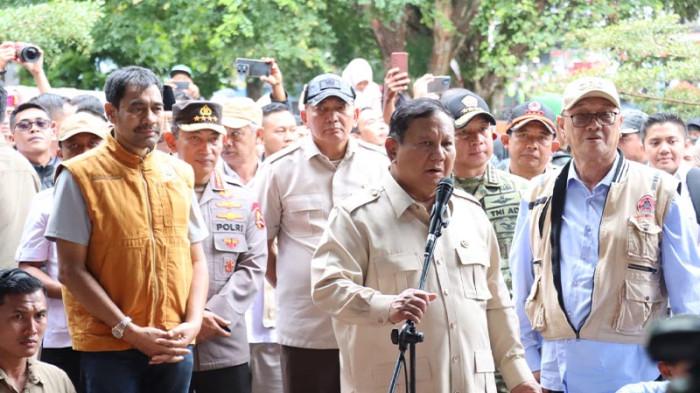 Presiden Prabowo Tiba di Bener Meriah, Emak-emak Serukan Listrik dan Jaringan Telkom