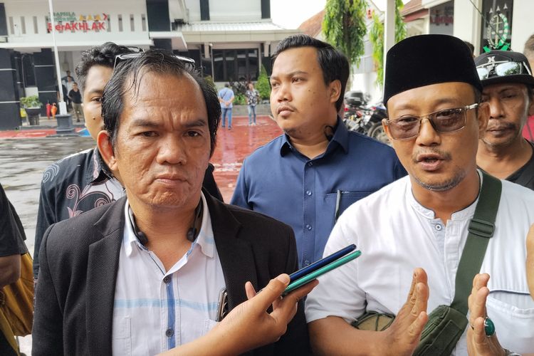 Pengacara Botok Cs Siapkan Praperadilan, Aksi Blokir Pantura Pati Hanya 15 Menit