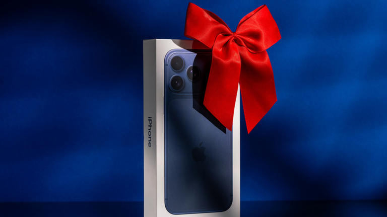 Will the iPhone 17 be back in stock for Christmas? Here's what we know