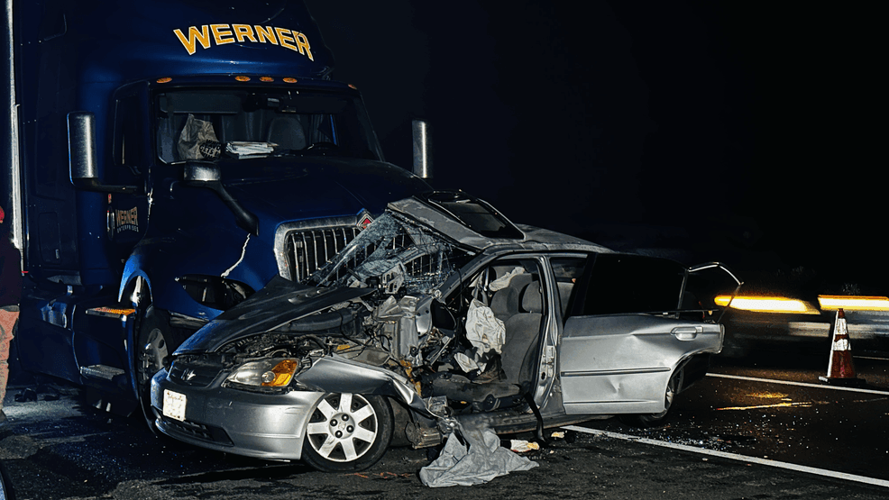 Two killed in crash with big rig on Hwy 99 in Madera