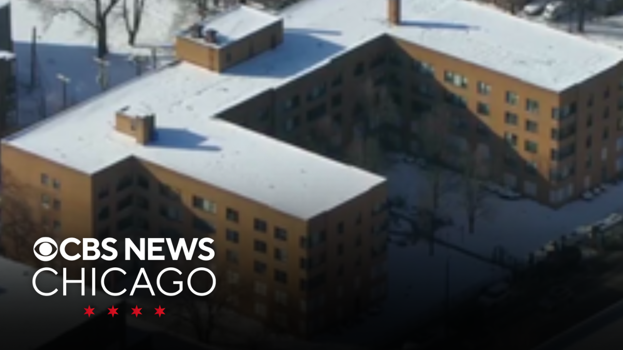 Residents of South Shore apartment building raided by feds being forced ...