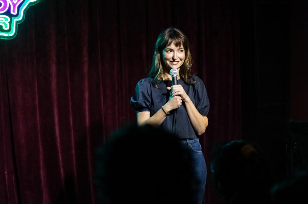 10 photos of Milana Vayntrub: Ex-AT&T model sells 'tastefully risqué ...