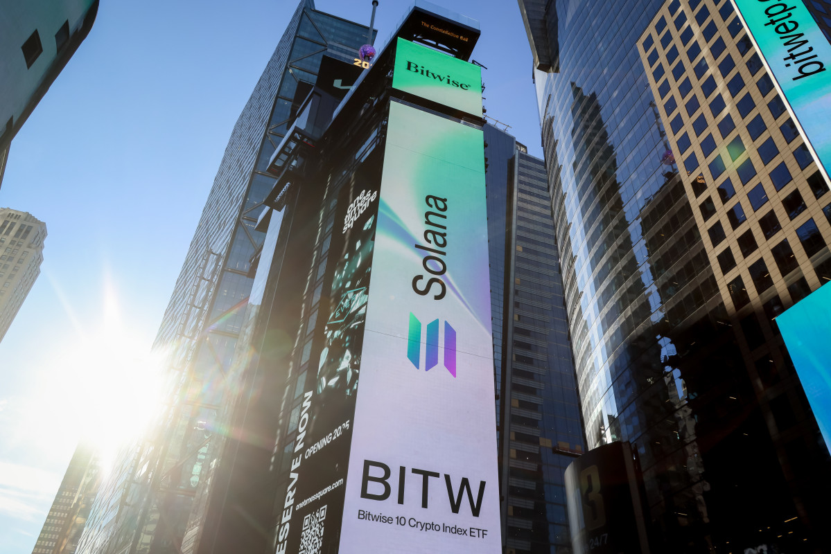 XRP sinks after launching on rival blockchain