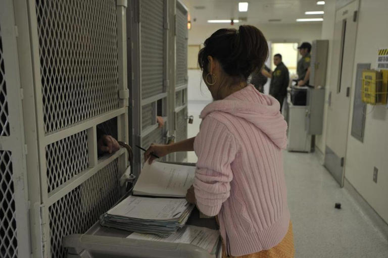 Can unions get California to retire mandatory overtime for state nurses?