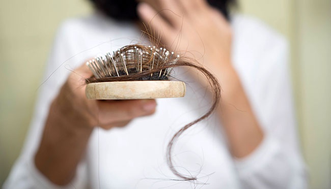 Mengapa Stres Sebabkan Rambut Rontok?