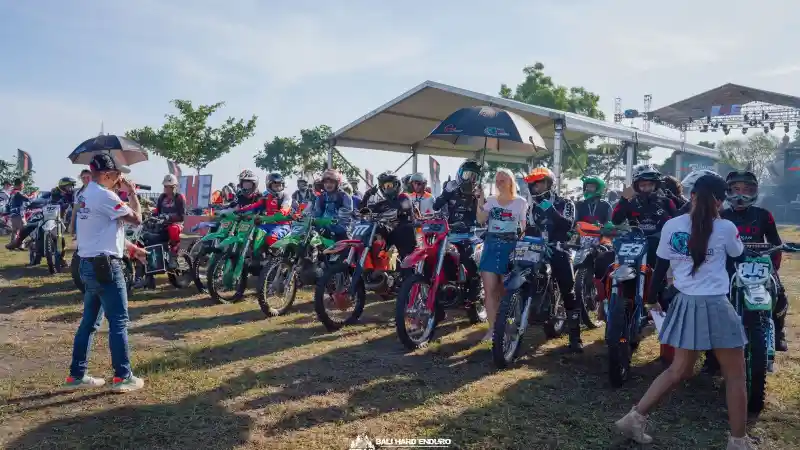 Dukung Petualangan Trail Indonesia, IPONE Hadiri Bali Hard Enduro 2025