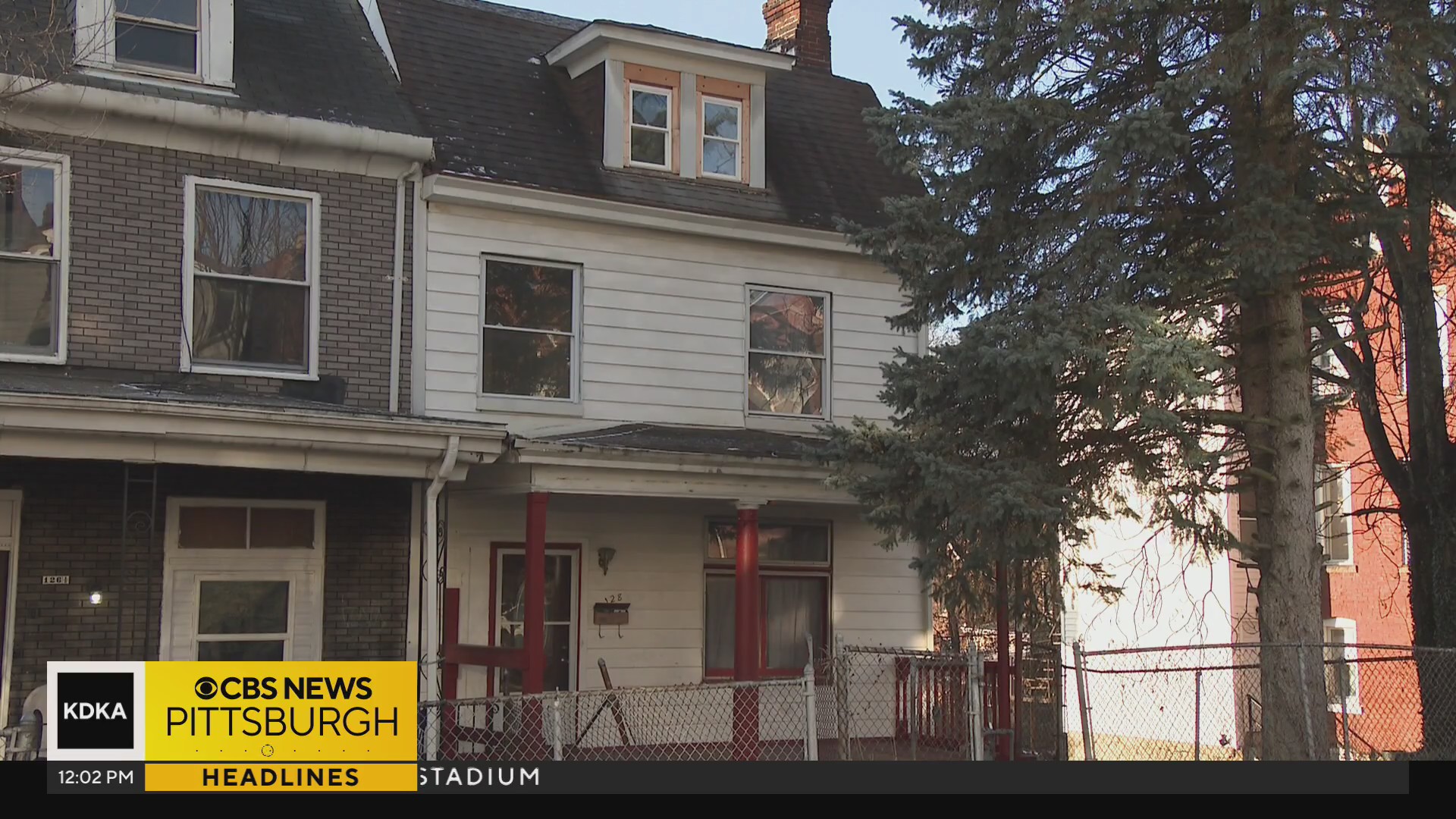Pittsburgh couple charged with child endangerment after kids found in filth