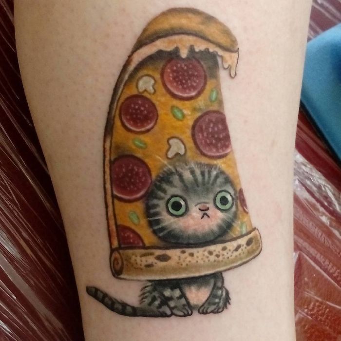 33 People Who Got Absolutely Awesome Cat Tattoos