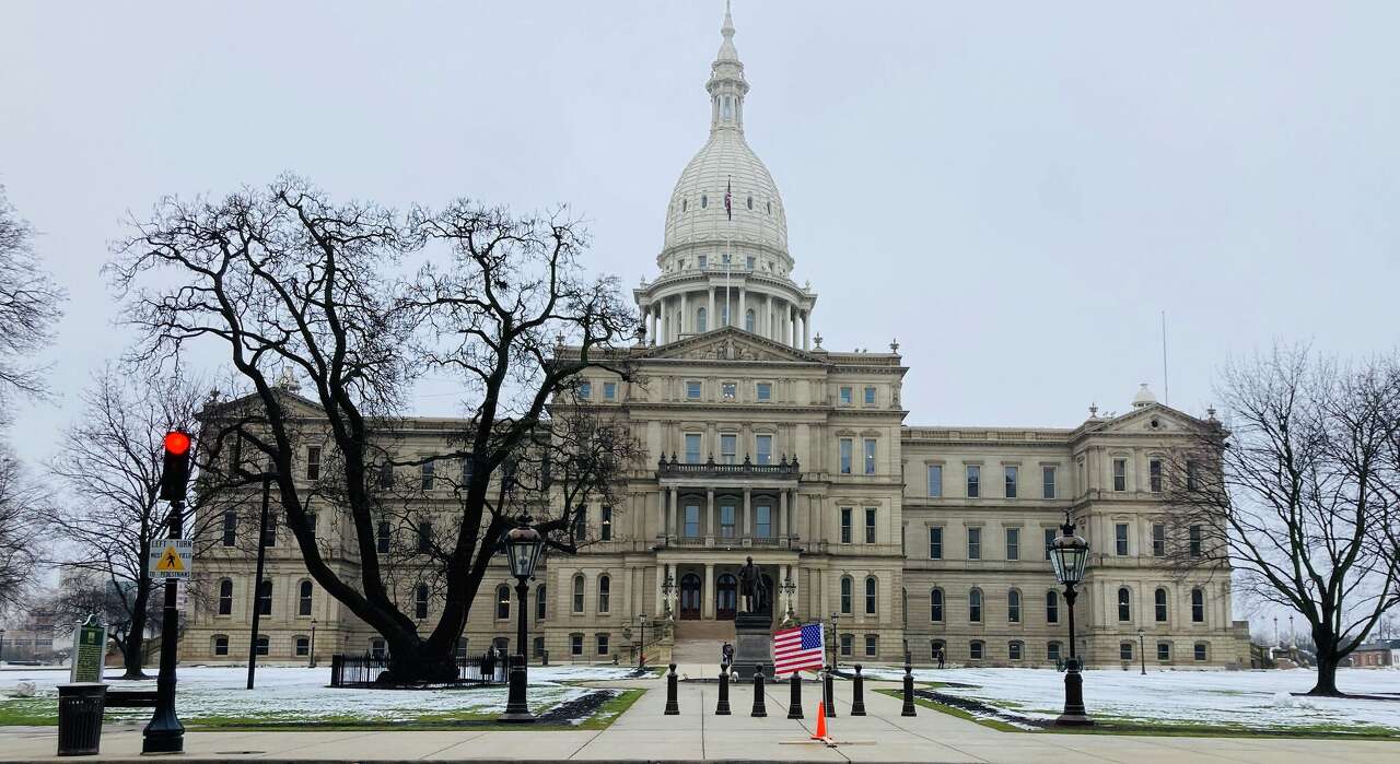Five things to know as Michigan House GOP slashes $645 million in work projects<br><br>