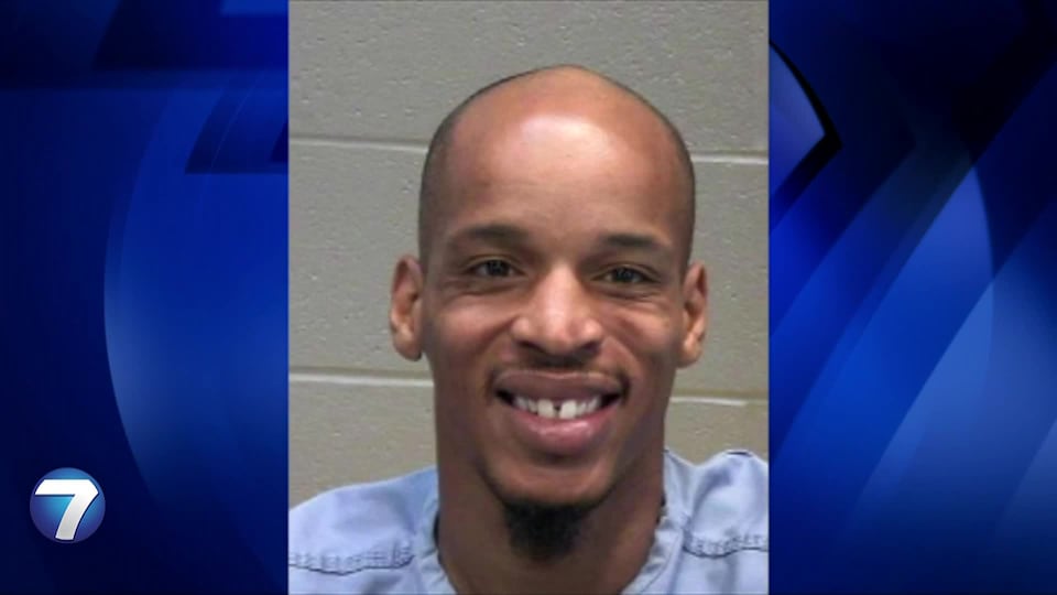 Judge suspends plea hearing for gas station shootout suspect after he ...