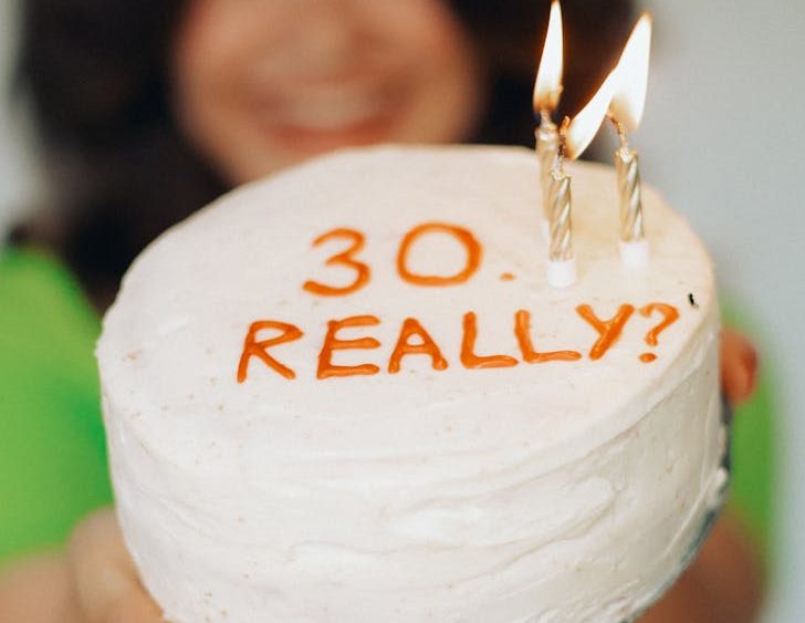 Your best skin routine in your 30s: What matters most now<br>