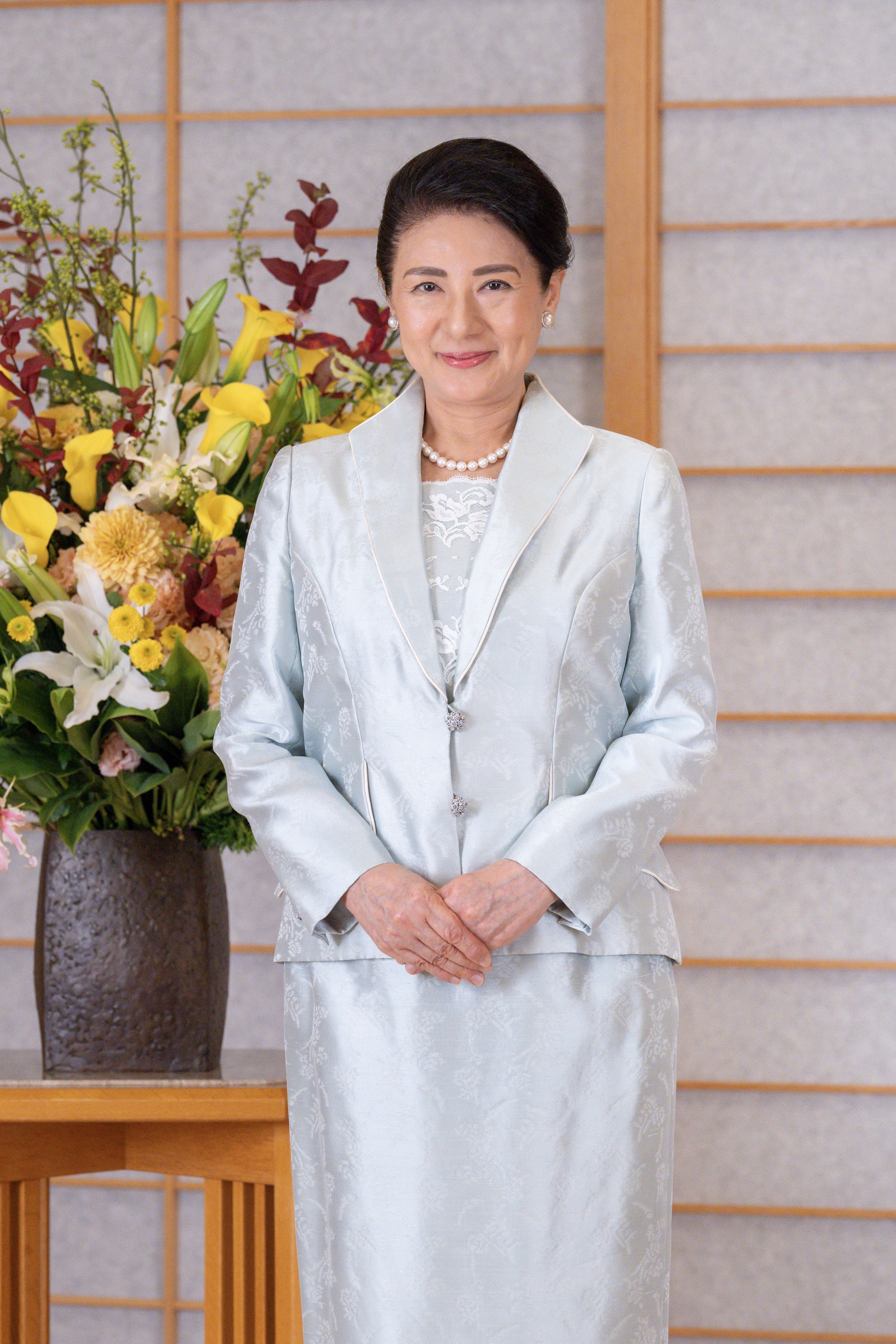 雅子さまと愛子さま「美しき青の装い」皇后と内親王がモンゴルとラオス