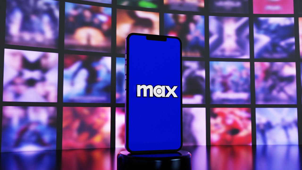 HBO Max user sues Netflix to block the merger<br>