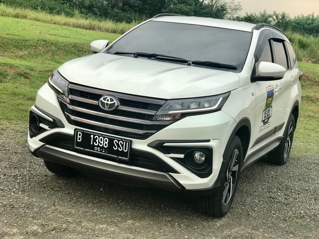 Mobil Bekas Toyota Rush Ludes di Akhir Tahun dengan Harga Rp 130 Jutaan