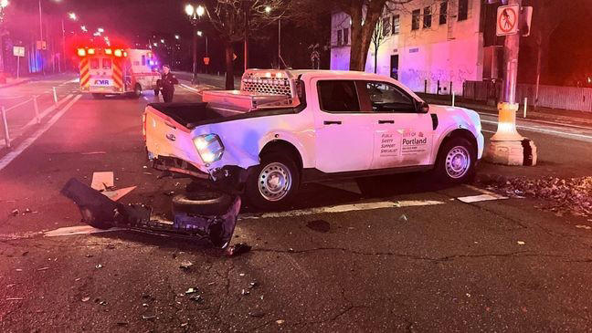Driver arrested for DUI after crashing into police support vehicle in ...