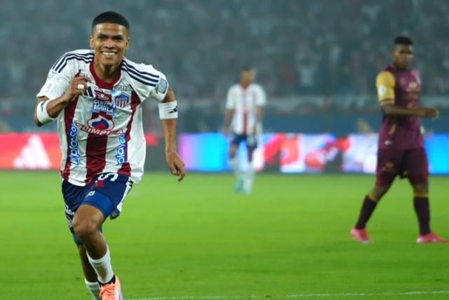 Junior se ilusiona con el título: así goleó a Tolima en primera final