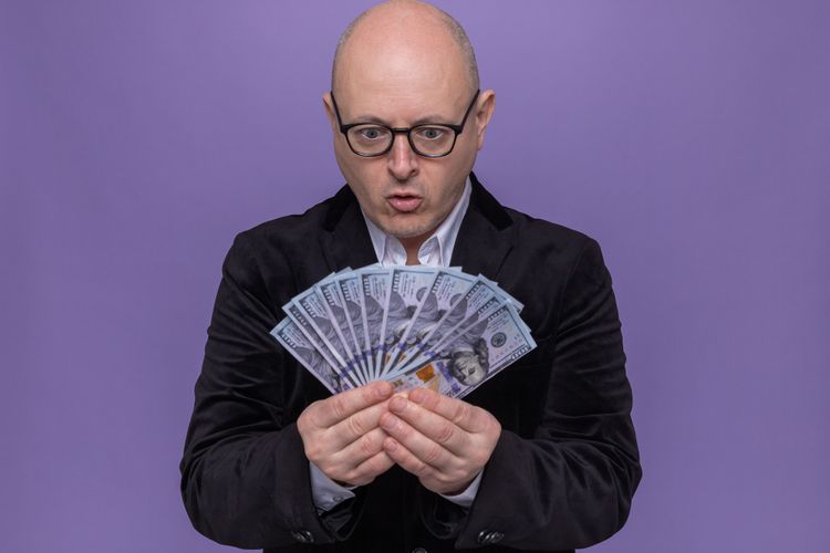 Misteri Rezeki Langit: 5 Weton Paling Berlimpah di Masa Depan!