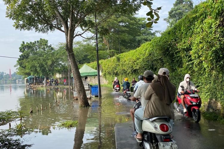 Warga Minta Tanggul Situ 7 Ditinggikan untuk Cegah Banjir