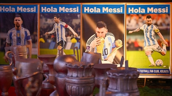 Image for Kolkata forgets sleep, December chill as Lionel Messi lands at 2:26 am; airport, street, hotel turn mini Argentina