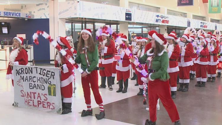 Akron High School Santa Band spreads joy across WNY