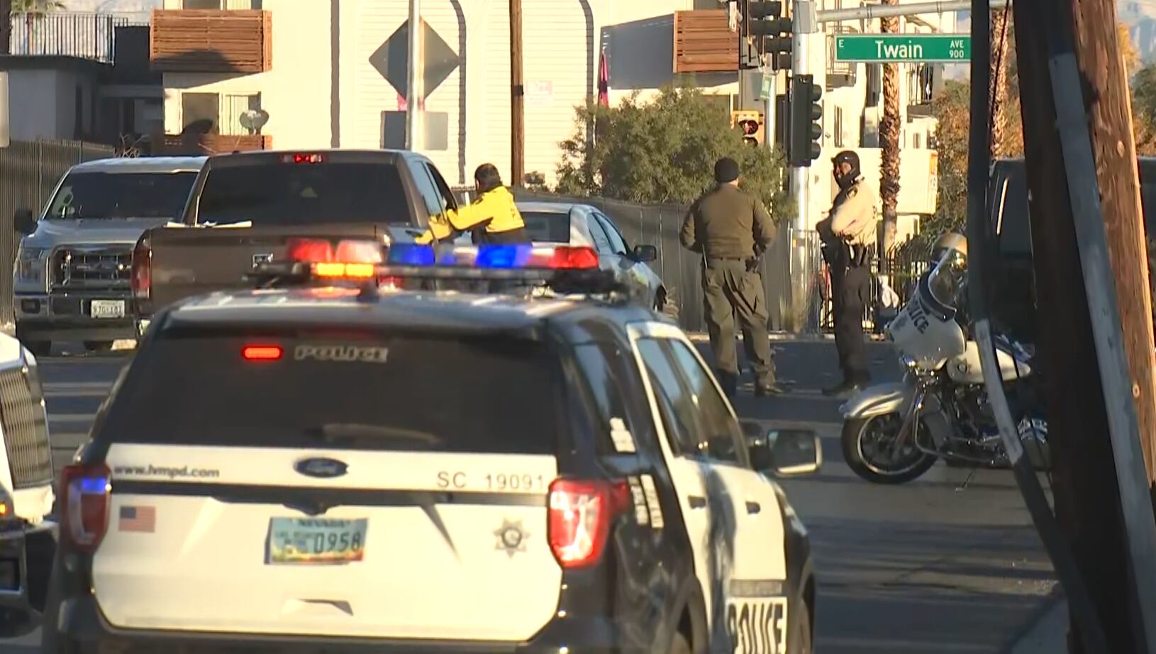 Driver arrested after leading police on high-speed chase through Las ...