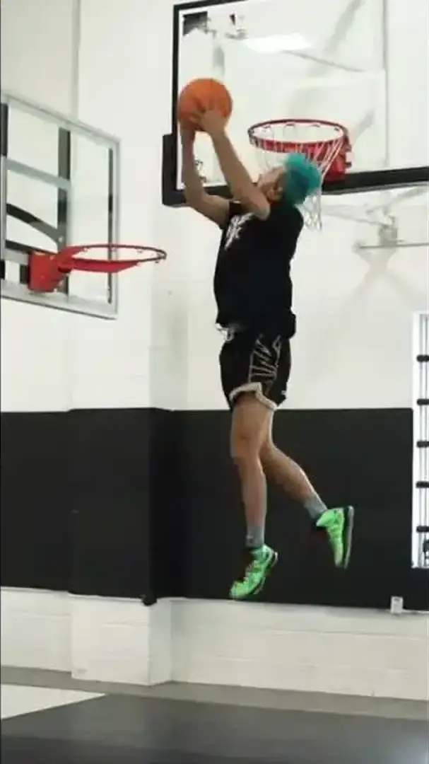 Insane basketball dunk compilation!